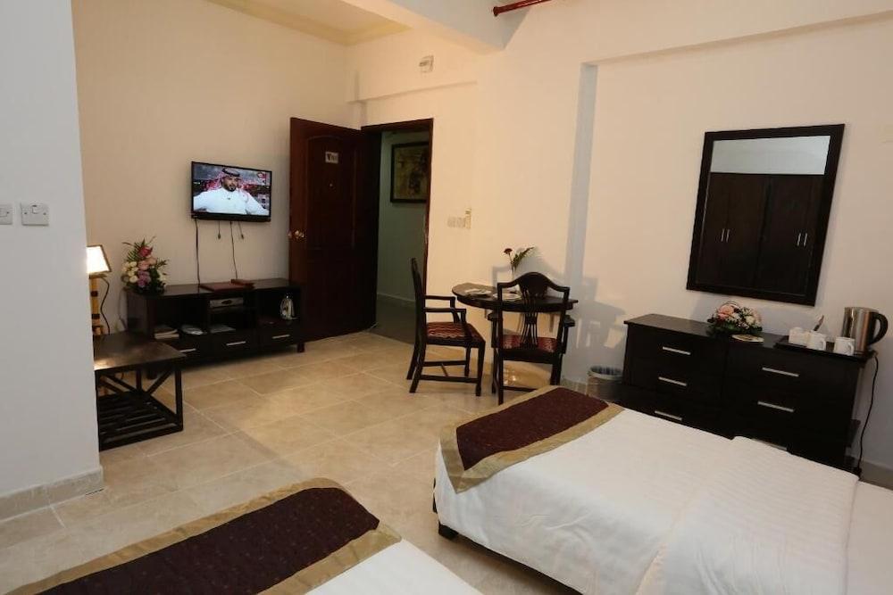 דוחה La Villa Palace Hotel מראה חיצוני תמונה