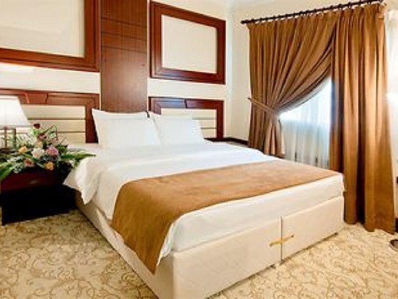 דוחה La Villa Palace Hotel מראה חיצוני תמונה